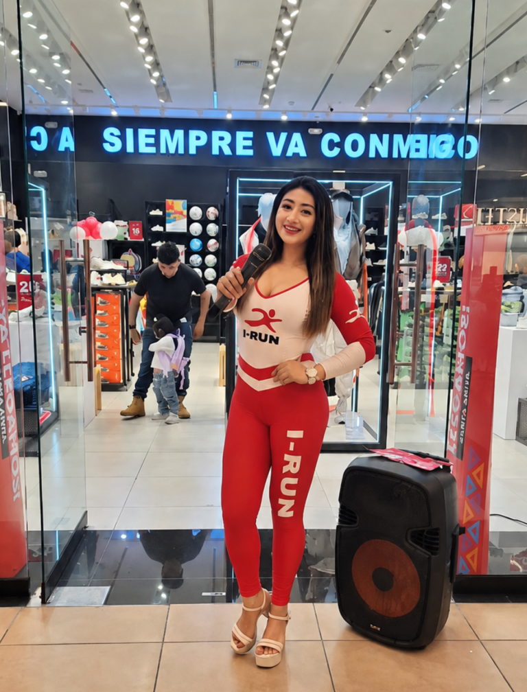 Mónica Mejía - Campaña